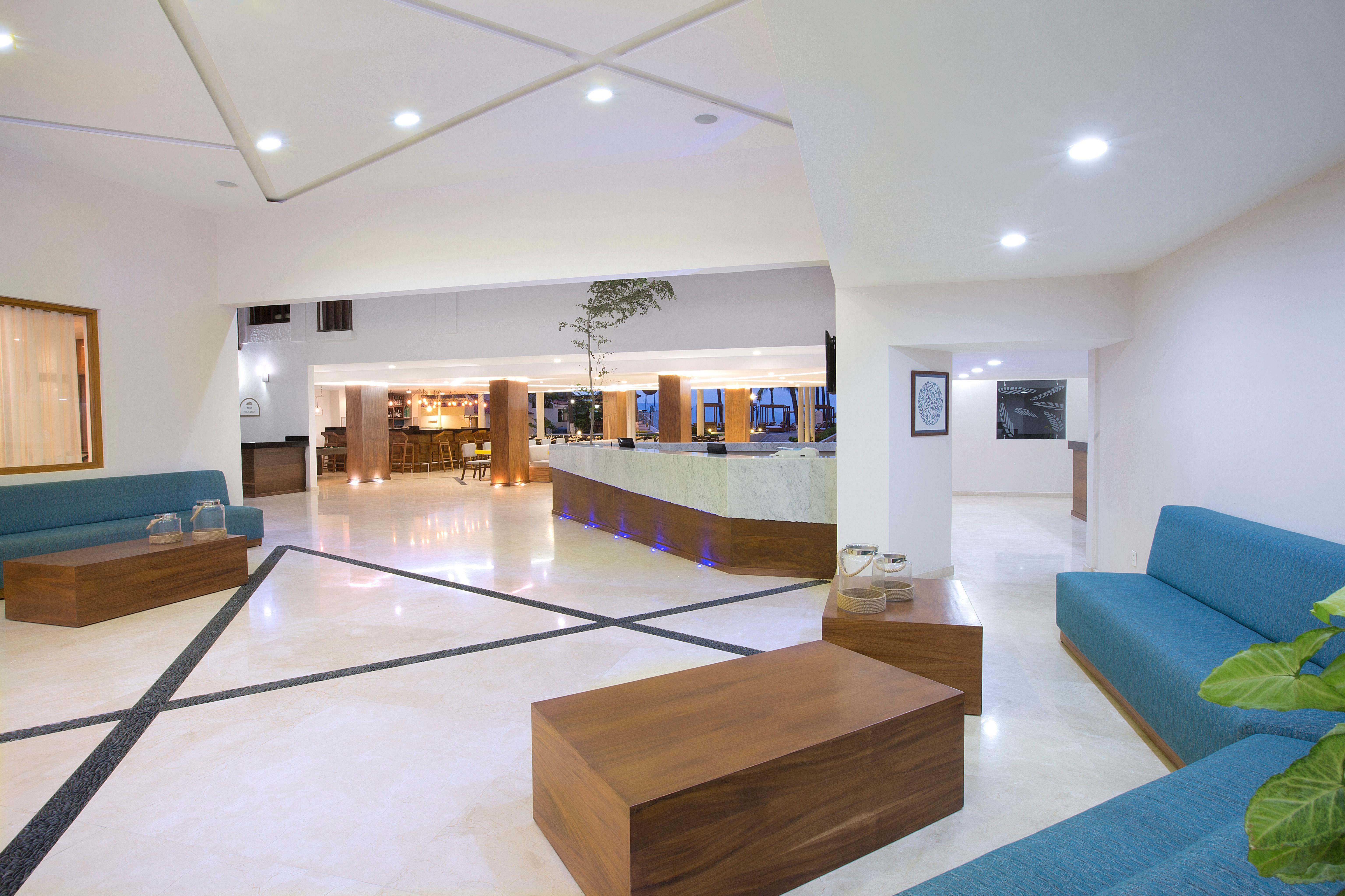 Crown Paradise Golden All Inclusive Resort - Adults Only Puerto Vallarta Exterior photo Lobby